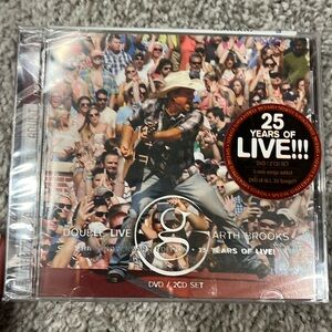 Double Live Garth Brooks DVD and 2CD set